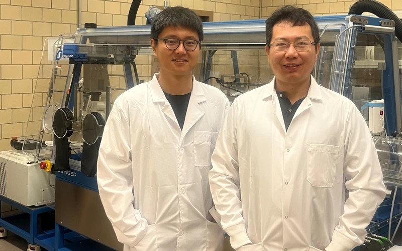 【ウェビナー】AIと自動化で加速する化学品・重要材料の製造（Chemspeed）